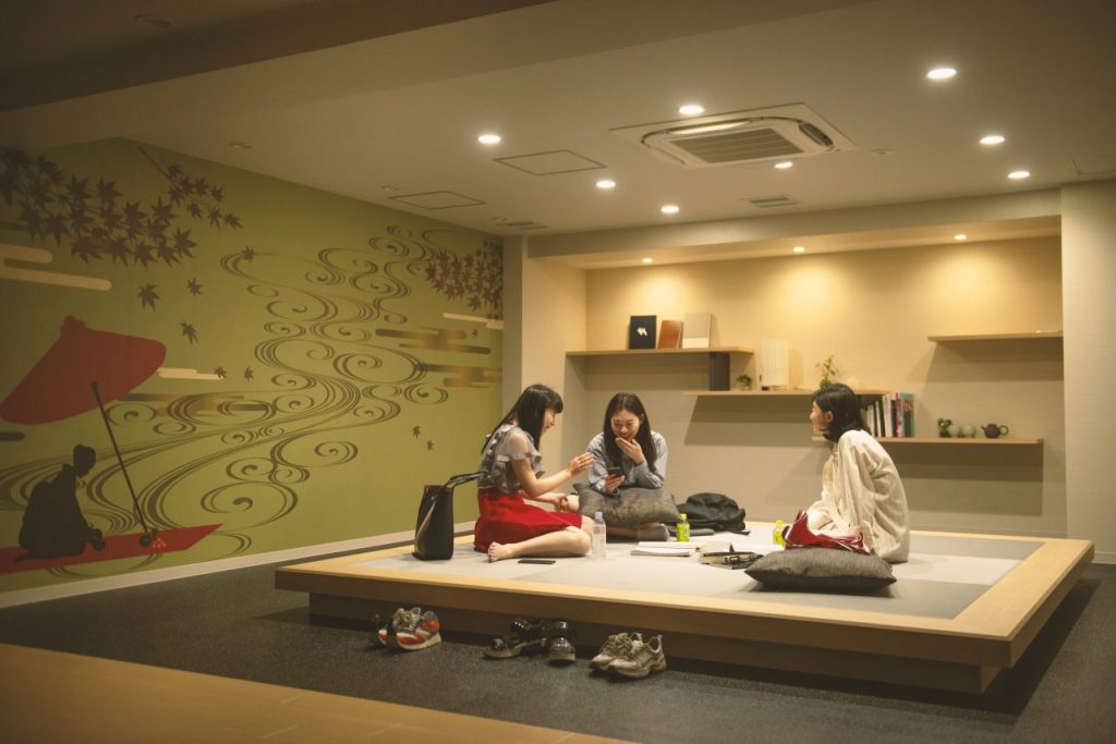 WID早稲田のラウンジ