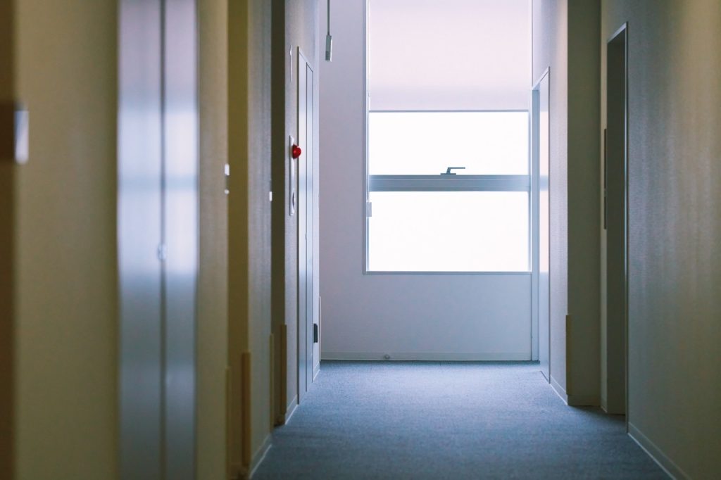 ドーミーあすと長町の内廊下