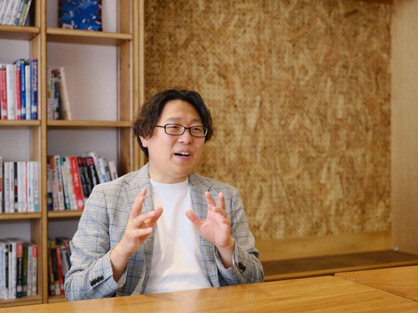 「ここは小さな社会、あなたは大人」― 神山まるごと高専・松坂事務局長が語る“自治”の教育に迫る。【神山まるごと高専×ドーミーラボ】